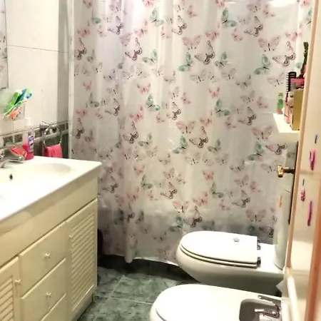 Проживание в семье Live Like A Local *